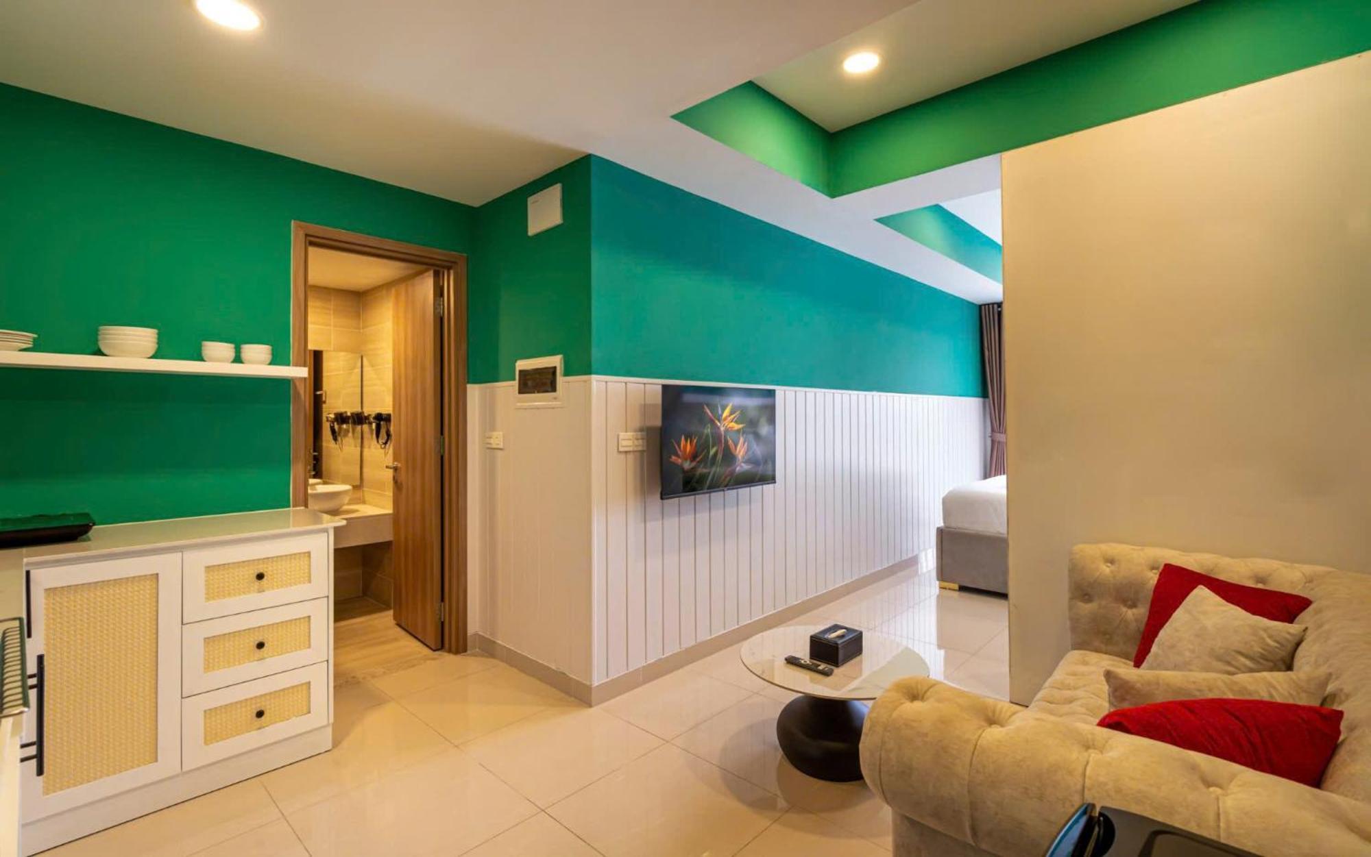 Otis - Soho District 1 - Near Bui Vien