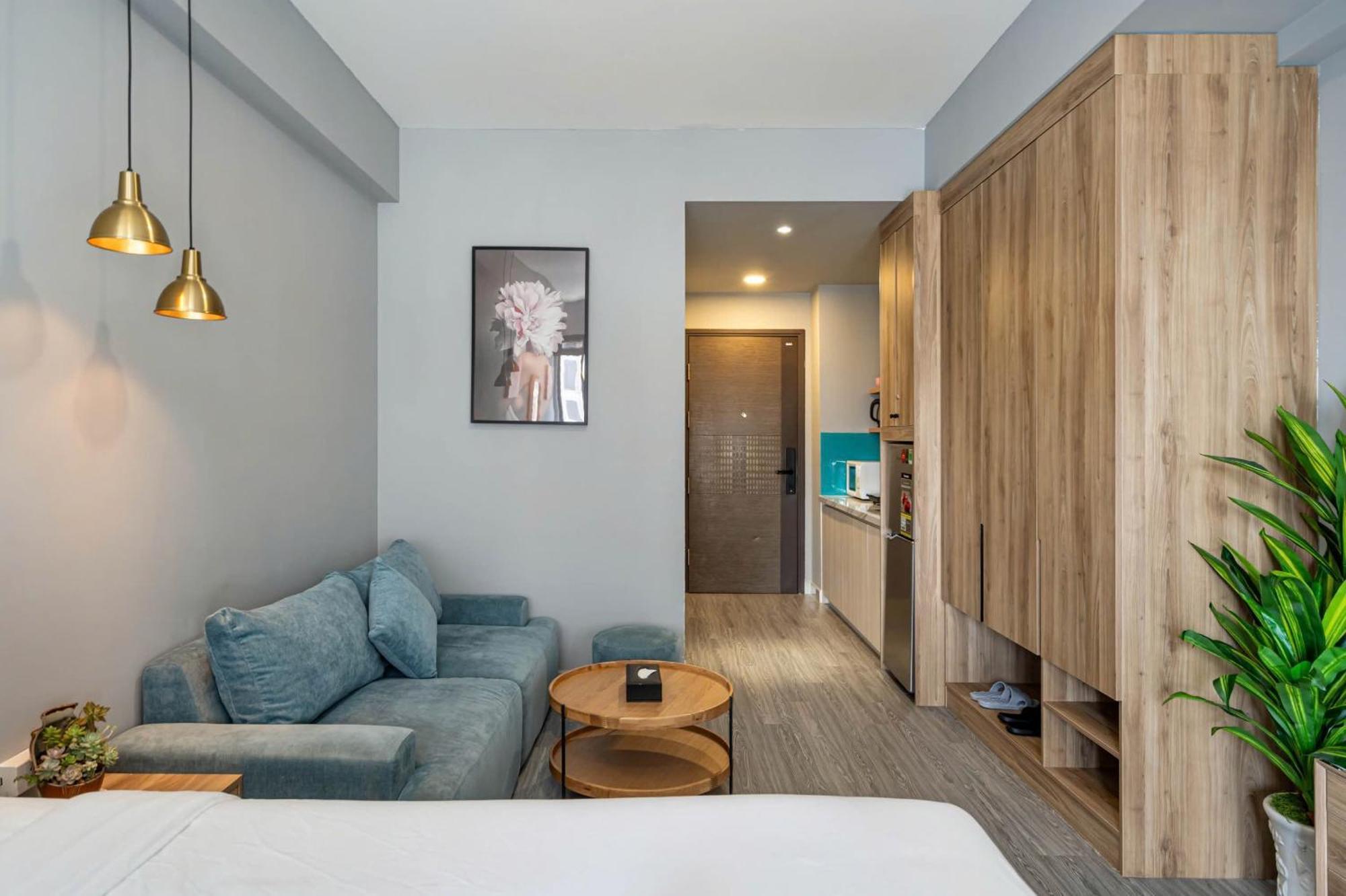 Otis - Soho District 1 - Near Bui Vien Ho Chi Minh City